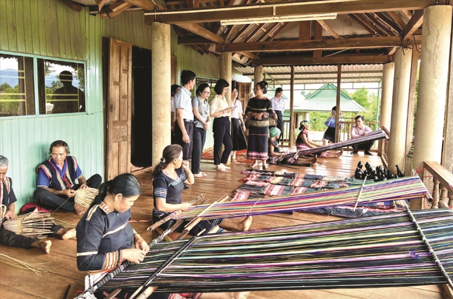Làng Kép 2 bây giờ là điểm tham quan trong tour du lịch cộng đồng của tỉnh Gia Lai Làng Kép 2 bây giờ là điểm tham quan trong tour du lịch cộng đồng của tỉnh Gia Lai