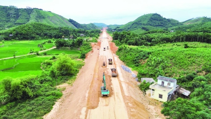Tuyến cao tốc Tuyên Quang-Hà Giang đang dần hình thành.