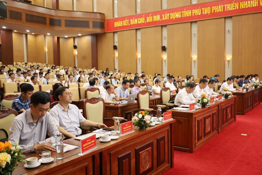 Các đại biểu dự Hội nghị