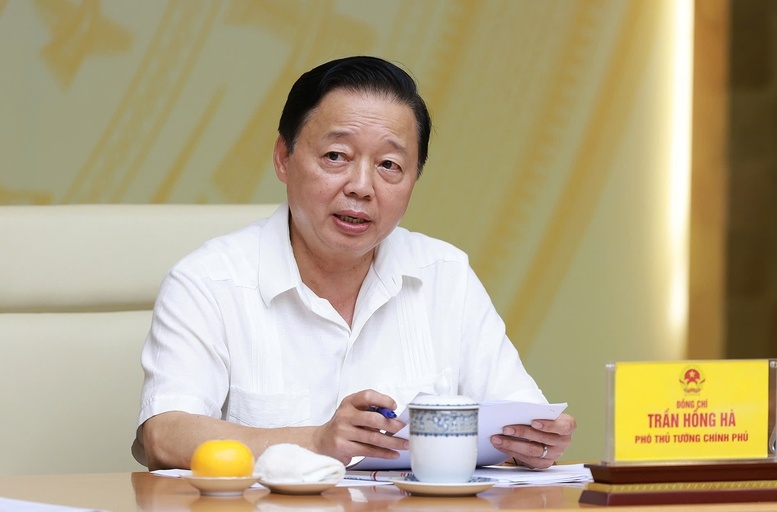 Phó Thủ tướng Trần Hồng Hà phát biểu tại cuộc họp - Ảnh: VGP/Nhật Bắc