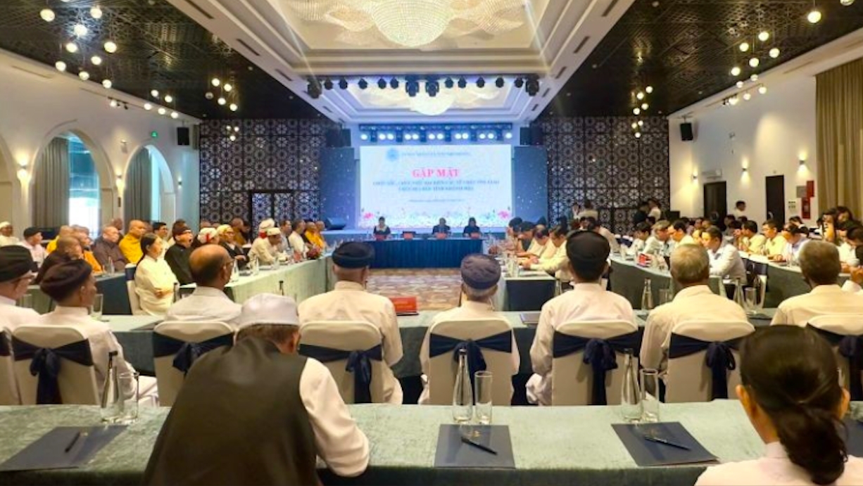 Quang cảnh buổi gặp mặt (Ảnh T.N)
