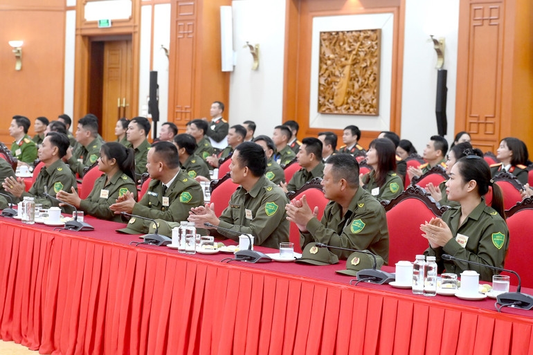 Các đại biểu tham dự buổi gặp mặt. (Ảnh: ĐĂNG KHOA) 