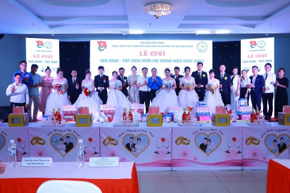 Các cặp đôi tham gia vào sự kiện này góp phần thực hiện nếp sống mới, nhằm tuyên truyền nếp cưới giản dị, văn minh đến đông đảo đoàn viên, thanh niên, công nhân. Ảnh: Minh họa