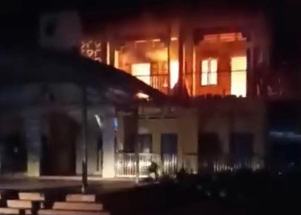 Vụ cháy xảy ra ở Trường Mầm non Bạch Hà khiến 1 người tử vong. (Ảnh: Cắt từ video).