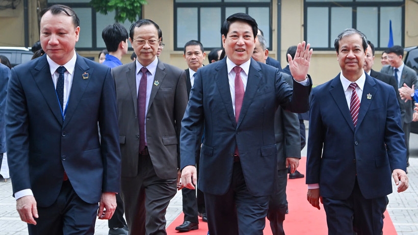 Chủ tịch nước Lương Cường dự Lễ kỷ niệm Ngày Nhà giáo Việt Nam và Đại hội Thi đua yêu nước ngành Giáo dục. (Ảnh: Thủy Nguyên) 