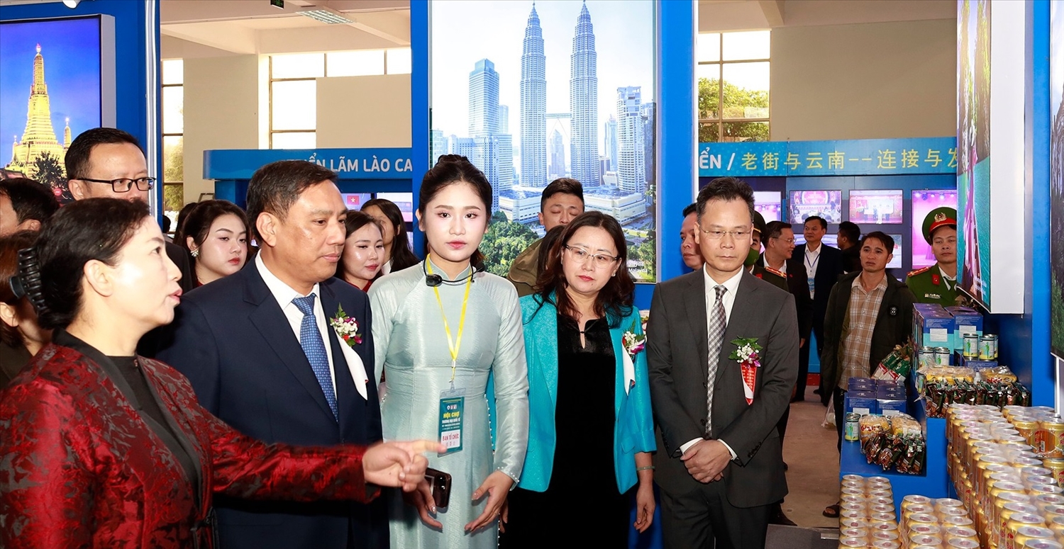 Tin: Hội chợ Hội chợ thương mại quốc tế Việt - Trung năm 2025, thúc đẩy hợp tác kinh tế, thương mại giữa Việt Nam và tỉnh Vân Nam (Trung Quốc) 3