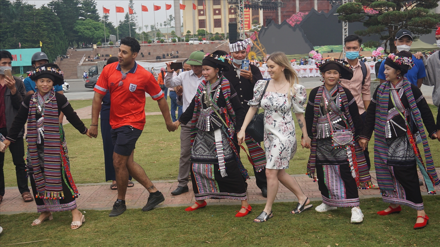 Du khách sẽ được trải nghiệm, khám phá văn hóa của đồng bào các dân tộc khi đến với Tuần Du lịch - Văn hóa Lai Châu năm 2025 (ảnh Trọng Bảo)