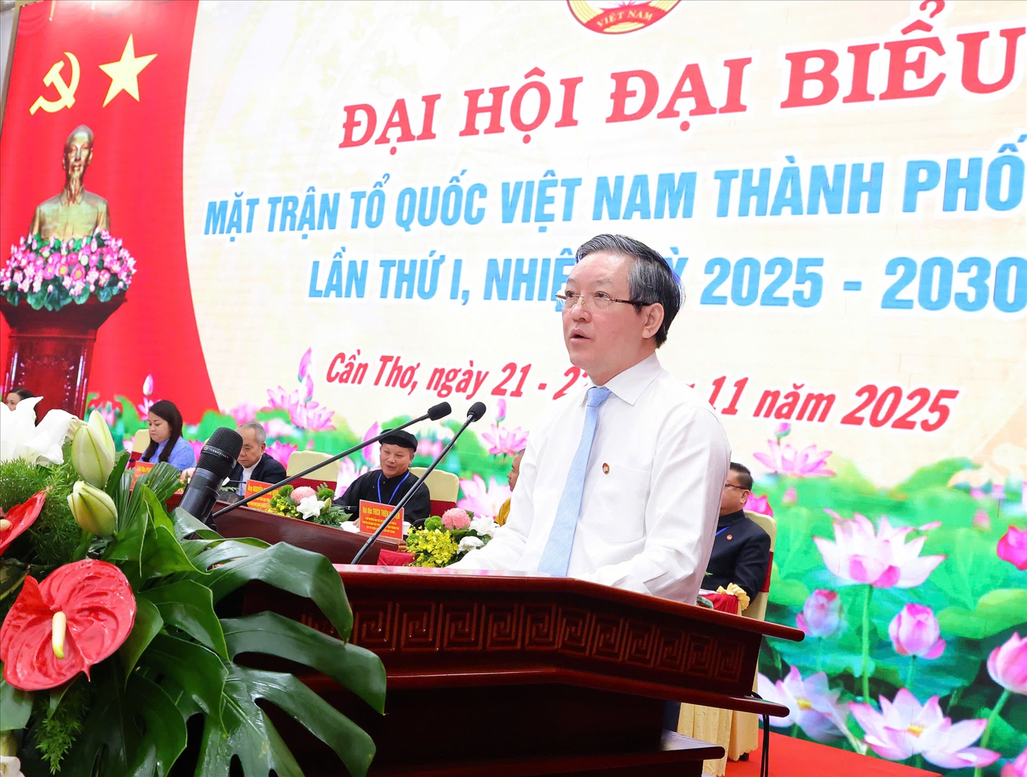 Ông Lương Quốc Đoàn, Phó Chủ tịch Ủy ban Trung ương MTTQ Việt Nam phát biểu chỉ đạo Đại Hội đại biểu MTTQ Việt Nam TP. Cần Thơ 