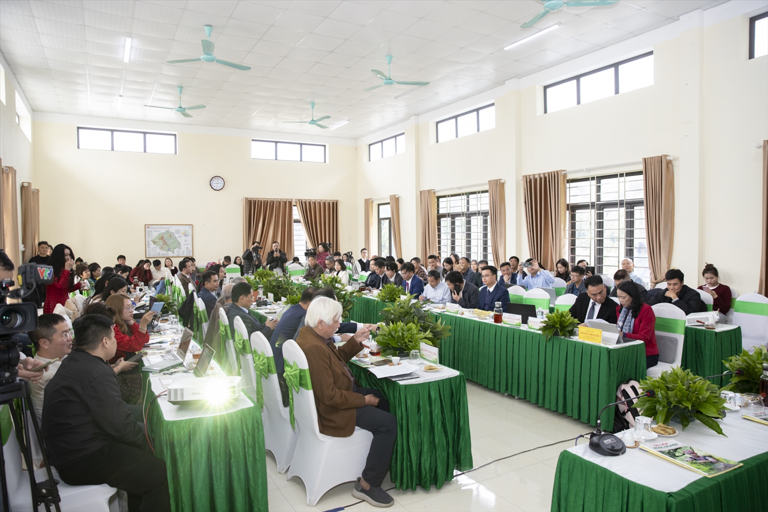 Quang cảnh hội thảo “Phát triển và nâng tầm giá trị trà Shan Tuyết”