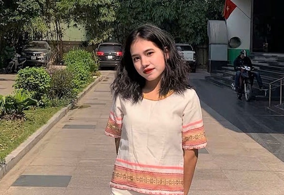 Em Y Dấp (dân tộc Rơ Măm), hiện đang theo học Ngành kinh tế giáo dục vùng DTTS, Học viện Dân tộc