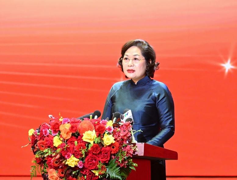 Thống đốc Ngân hàng Nhà nước Nguyễn Thị Hồng phát động phong trào thi đua trong toàn ngành giai đoạn 2026 - 2030 với chủ đề ""Ngành Ngân hàng thi đua đổi mới, sáng tạo, tiên phong cùng đất nước bước vào kỷ nguyên phát triển hùng cường, văn minh, thịnh vượng"- Ảnh: VGP/Nhật Bắc