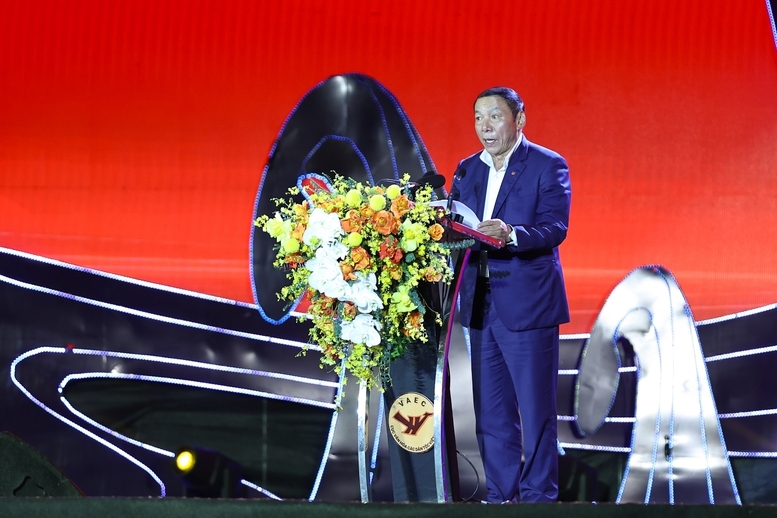 Bộ trưởng Bộ Văn hoá, Thể thao và Du lịch Nguyễn Văn Hùng phát biểu tại buổi lễ - Ảnh: VGP/Nhật Bắc