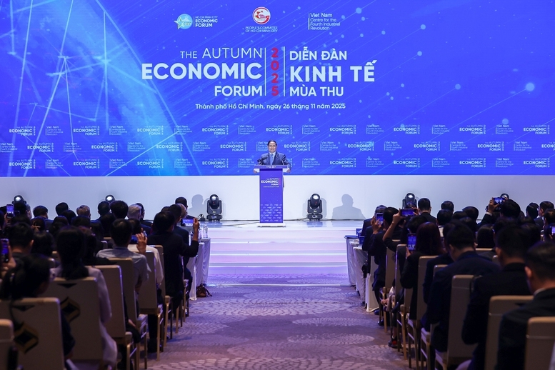 Thủ tướng cho biết, Việt Nam tập trung triển khai các giải pháp trên tinh thần ""thể chế thông thoáng, hạ tầng thông suốt, quản trị và nhân lực thông minh, cách làm thông dụng, hợp tác cùng nhau" - Ảnh: VGP/Nhật Bắc