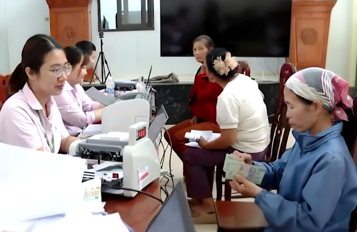 Trong giai đoạn này, tỉnh Lạng Sơn xác định an sinh và tín dụng là "tấm đệm" giúp nông dân thoát nghèo