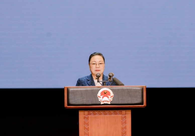 Đại sứ Lào tại Việt Nam Khamphao Ernthavan bày tỏ lòng biết ơn sâu sắc đối với sự giúp đỡ chí tình, vô tư của Đảng, Nhà nước và nhân dân Việt Nam dành cho Lào trong suốt quá trình đấu tranh giải phóng dân tộc cũng như trong công cuộc xây dựng đất nước hiện nay. Ảnh: VGP/Minh Anh