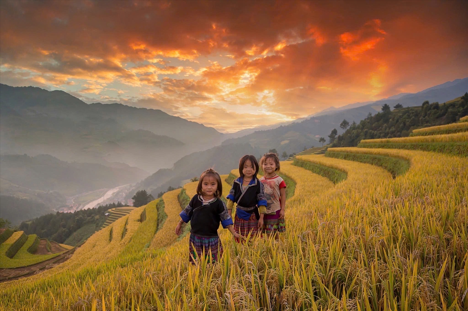 ưu tiên nguồn lực, tăng định mức Ủy ban Thường vụ Quốc hội lưu ý việc phân bổ vốn cho các xã đặc biệt khó khăn, xã nghèo, vùng đồng bào DTTS, miền nú