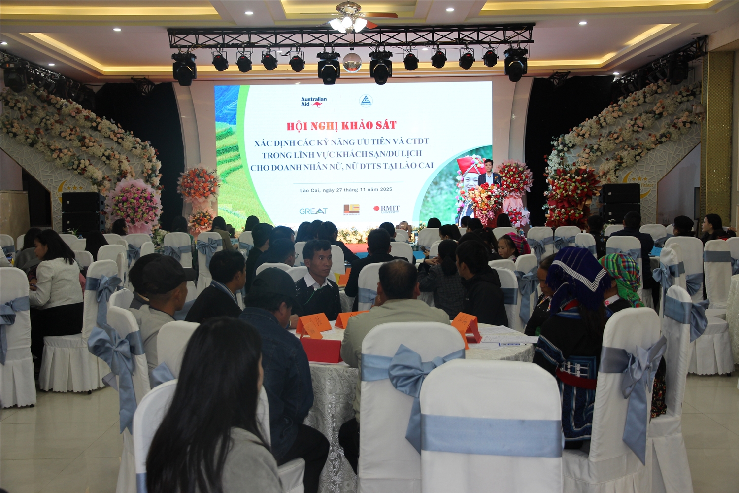 Lớp tập huấn thu hút trên 100 học viên tham gia, chủ yếu là chị em phụ nữ DTTS (ảnh Trọng Bảo)