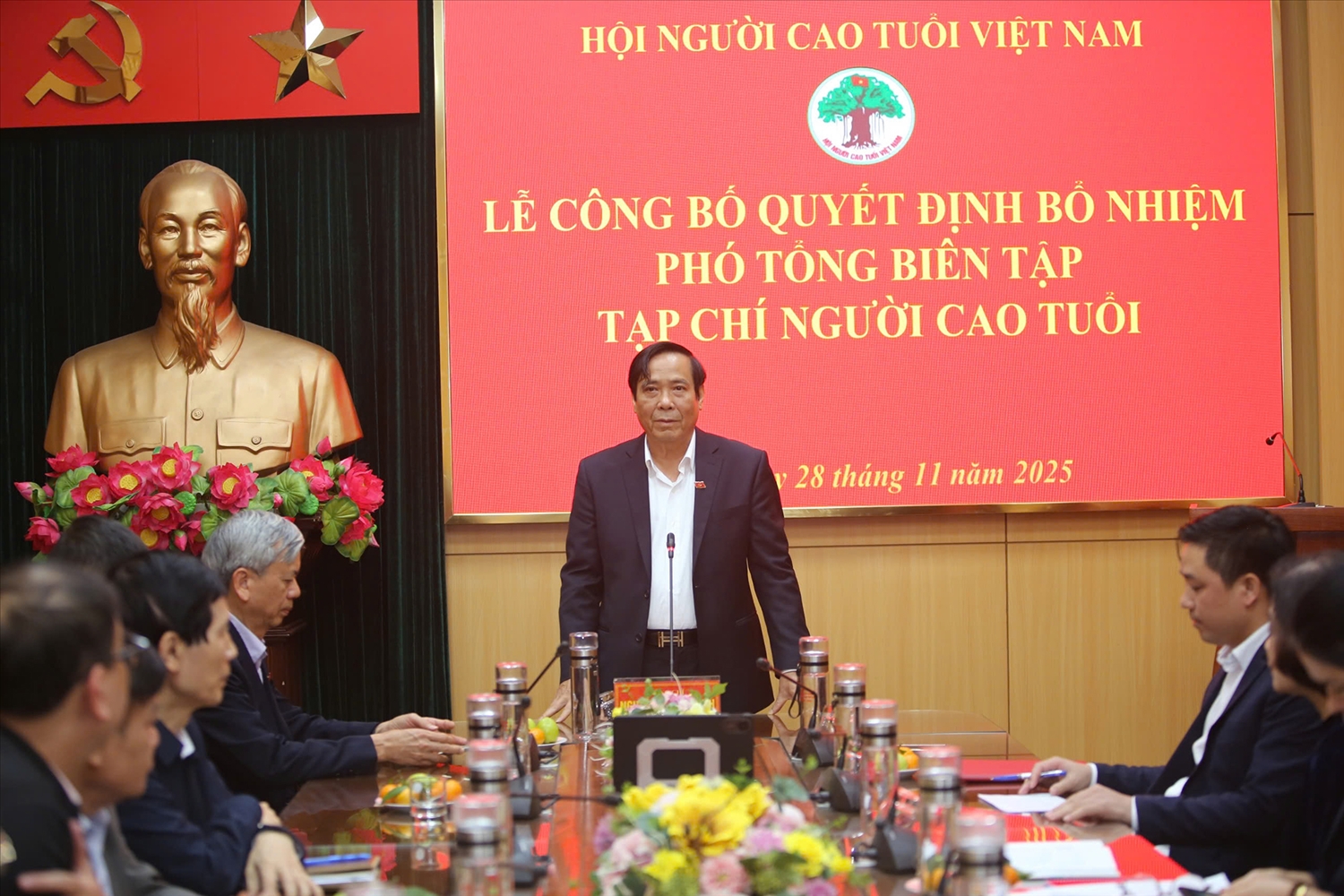 Ông Nguyễn Thanh Bình - Chủ tịch Hội Người cao tuổi Việt Nam, phát biểu tại buổi lễ