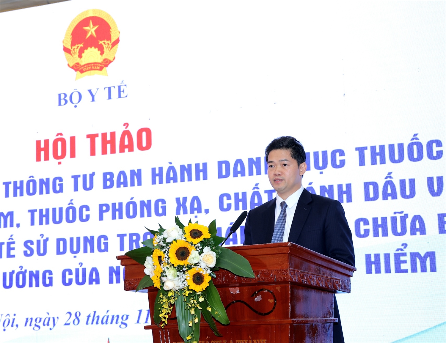 Thứ trưởng Thường trực Bộ Y tế Vũ Mạnh Hà phát biểu tại hội thảo - Ảnh: ITN
