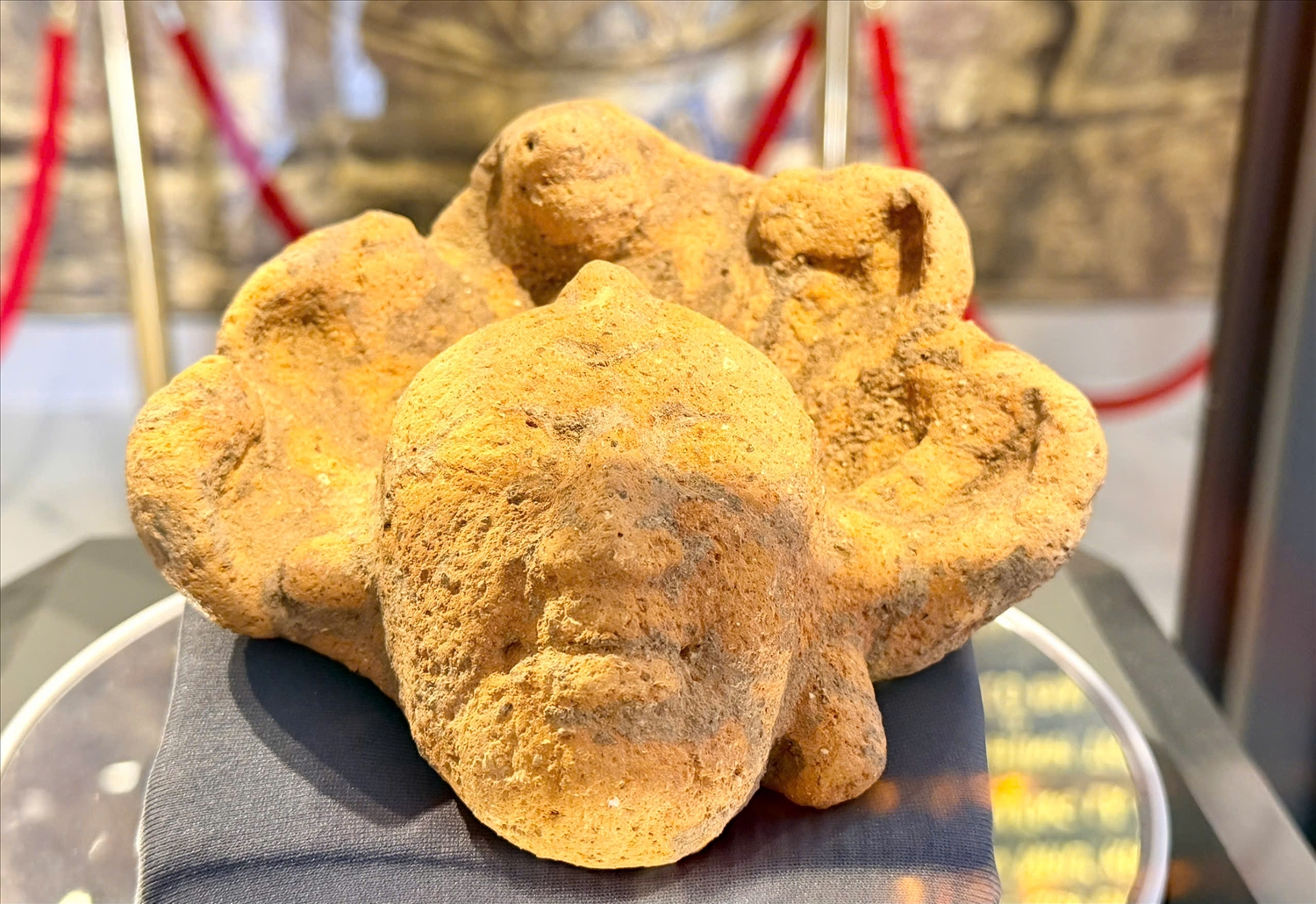 Bảo vật Đầu tượng Phật Linh Sơn Bắc