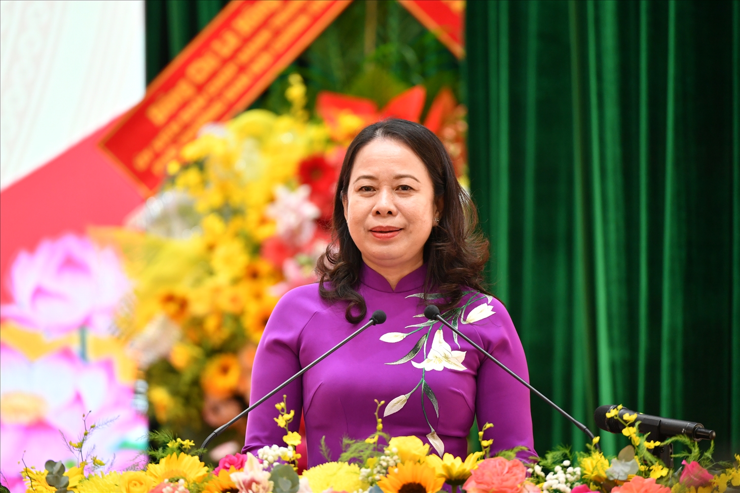 Phó Chủ tịch nước Võ Thị Ánh Xuân dự và phát biểu chỉ đạo tại Đại hội Thi đua yêu nước tỉnh An Giang 