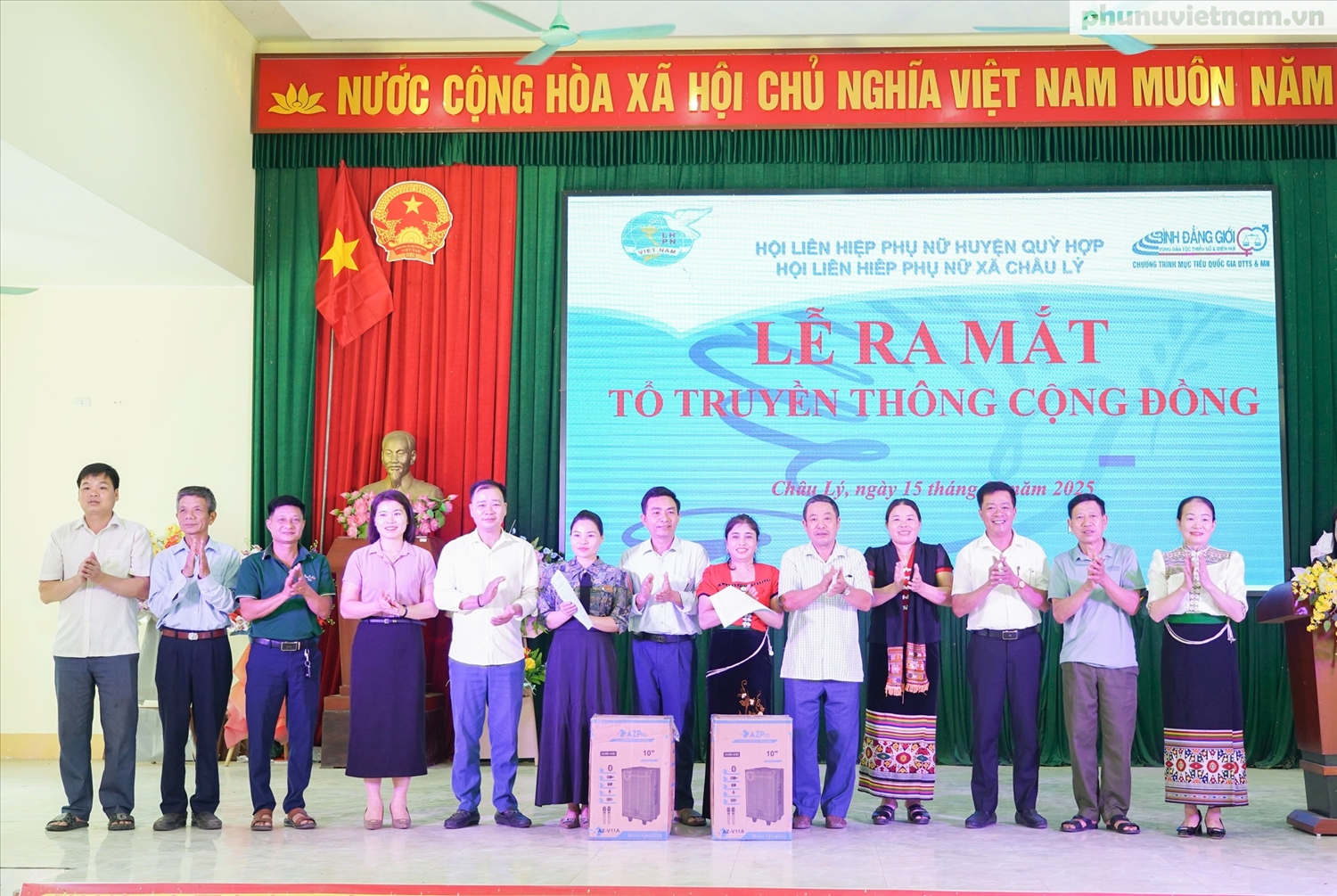 Tổ truyền thông cộng đồng là địa chỉ tin cậy cho chị em phụ nữ DTTS