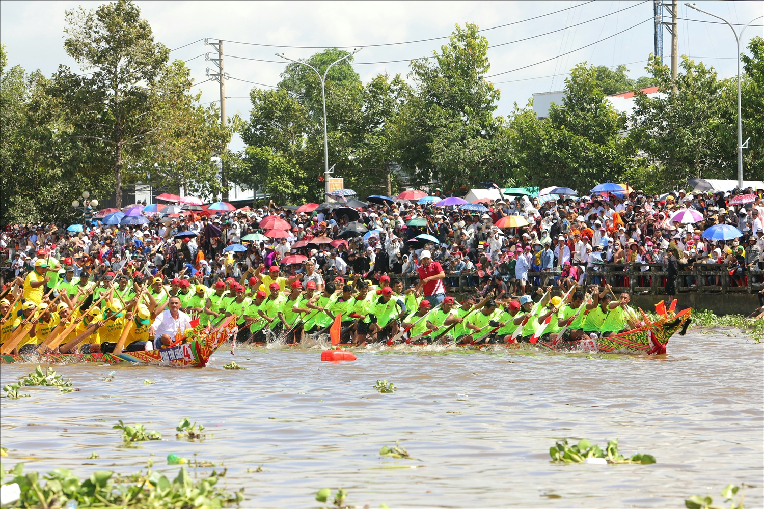 Giải đua này hoạt động trọng tâm trong khuôn khổ Lễ hội Óoc Om Bóc – Đua ghe ngo thành phố Cần Thơ năm 2025.