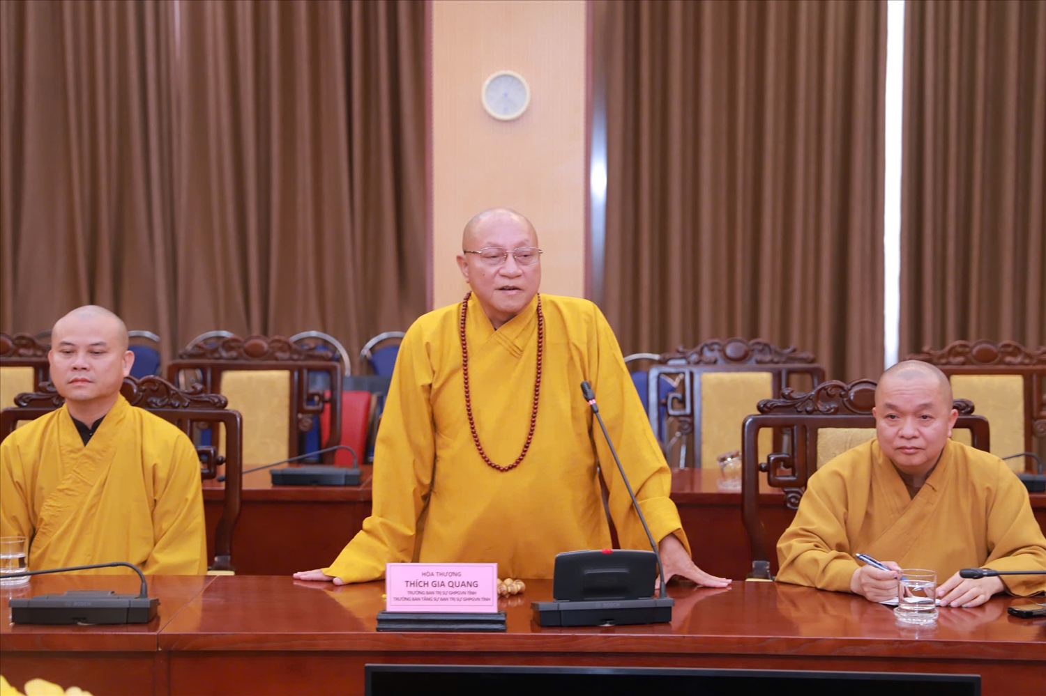 Hòa thượng Thích Gia Quang, Trưởng ban Trị sự Giáo hội Phật giáo tỉnh Tuyên Quang phát biểu tại buổi tiếp