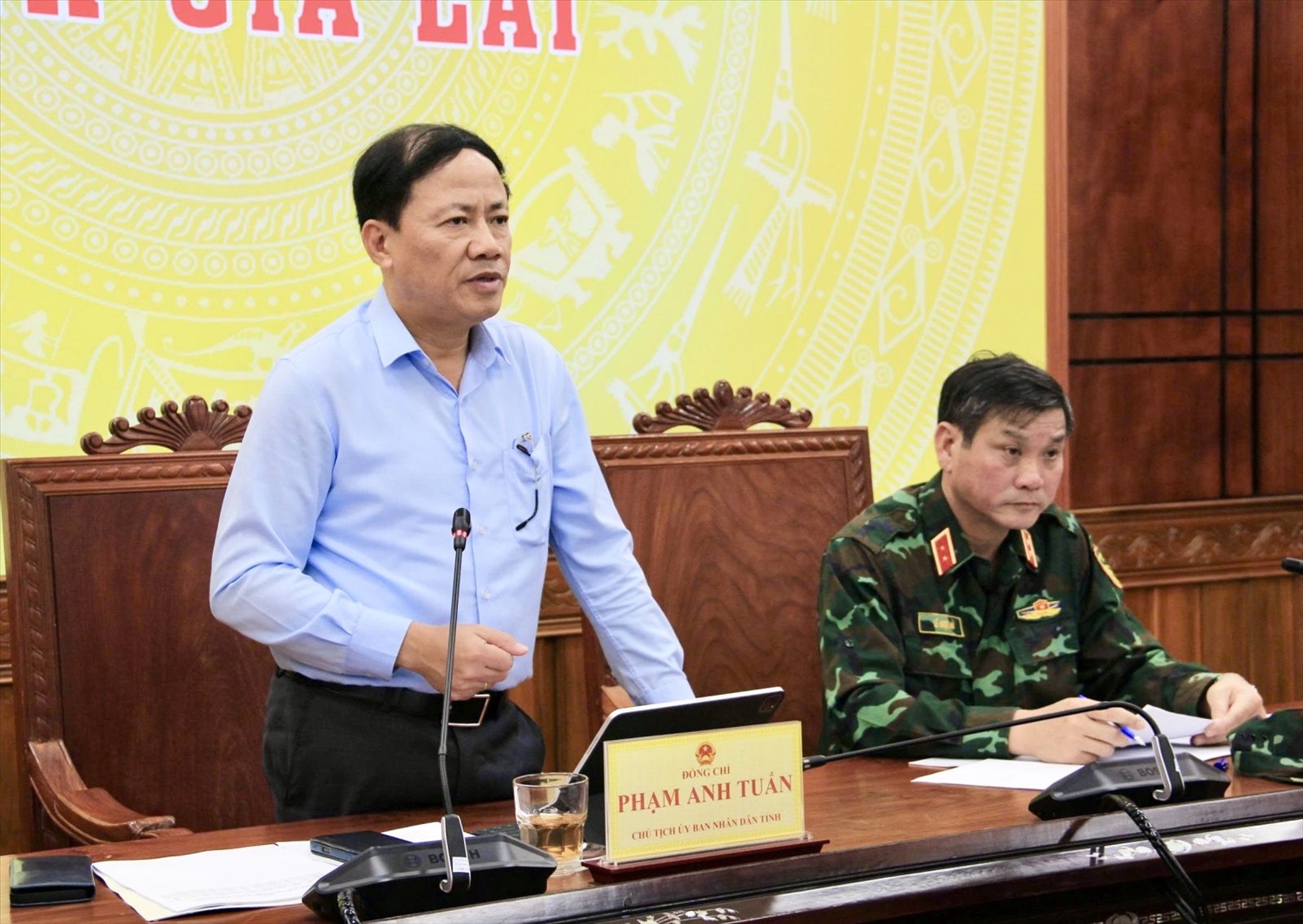 Chủ tịch UBND tỉnh Gia Lai Phạm Anh Tuấn cho rằng, cần di dời hơn 400.000 người để ứng phó với bão. (Ảnh Hoàng Thảo)