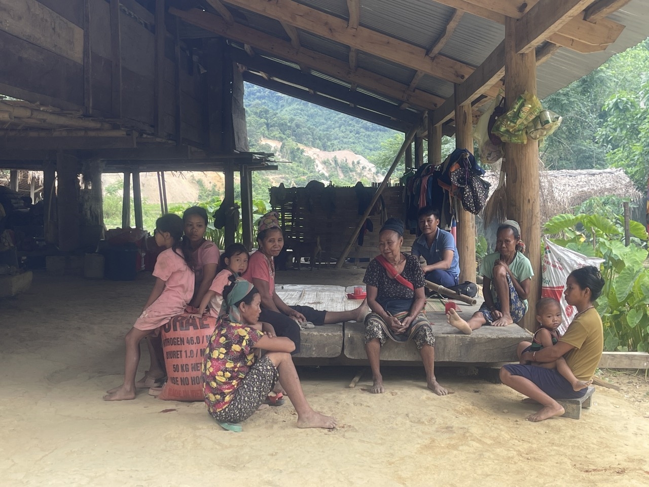 Triển khai nội dung Dự án 7, việc chăm sóc sức khỏe phụ nữ và trẻ em Đan Lai ở xã Môn Sơn được quan tâm hơn