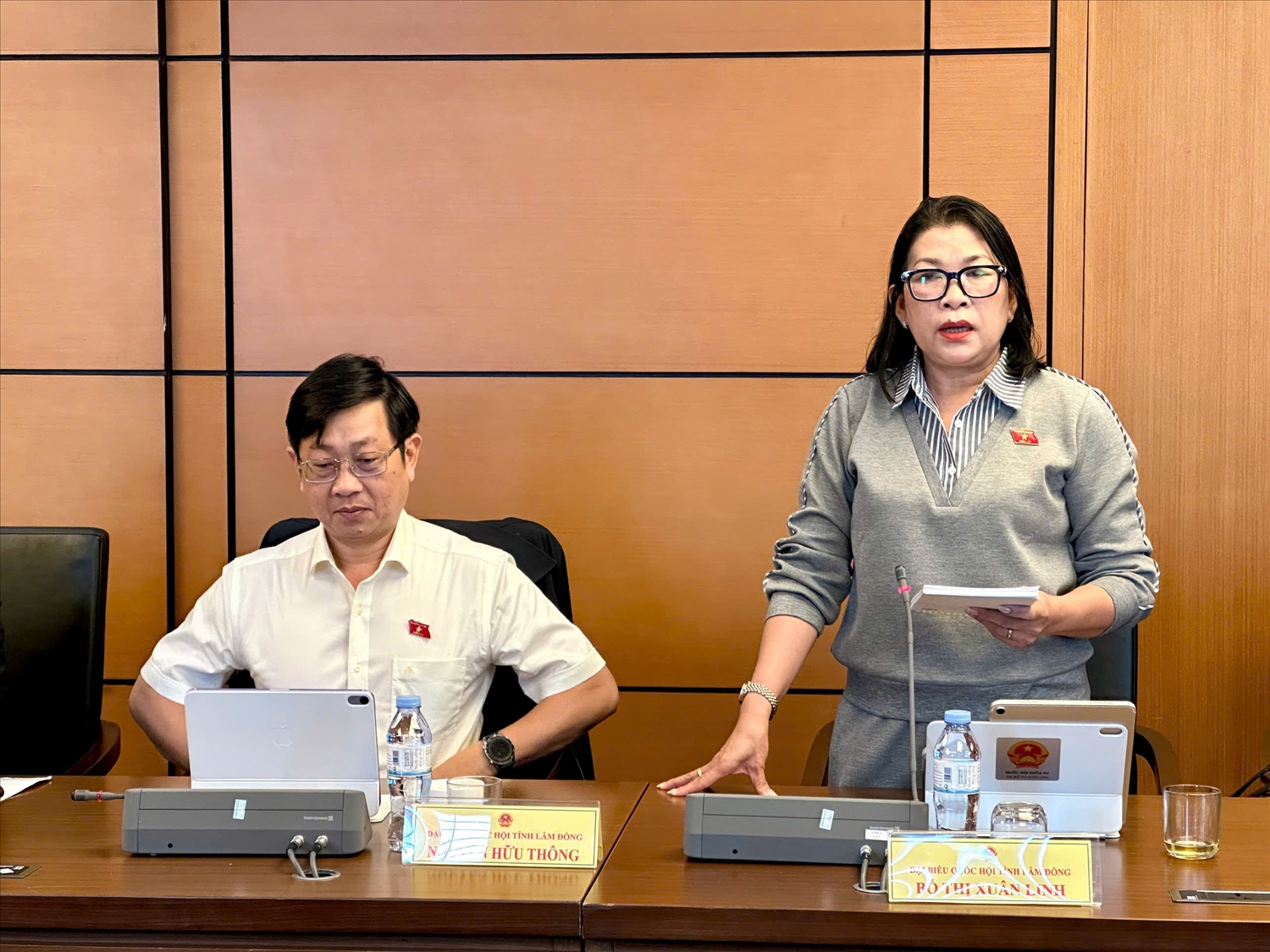 Đại biểu Bố Thị Xuân Linh (Đoàn ĐBQH tỉnh Lâm Đồng)