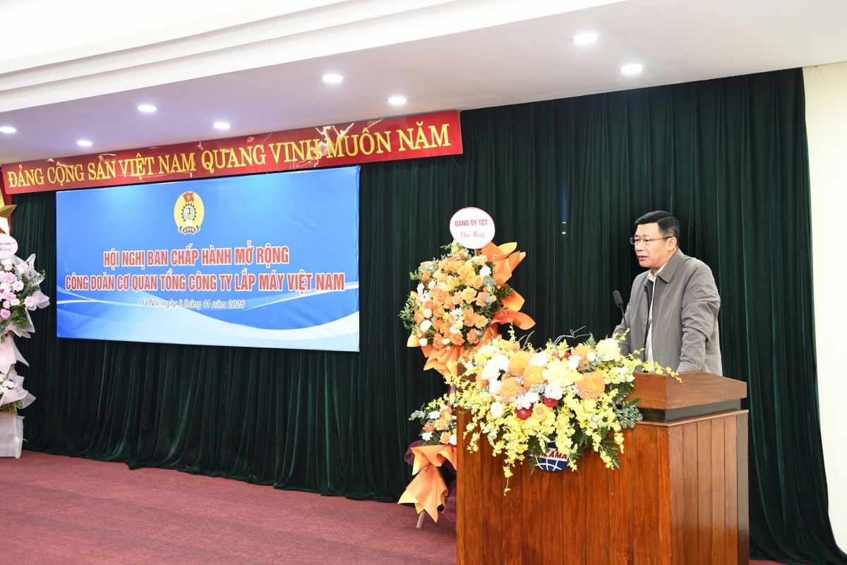 Ông Bùi Đức Kiên – Bí thư Đảng uỷ, Chủ tịch Hội đồng Quản trị Tổng công ty Lắp máy Việt Nam - CTCP phát biểu chỉ đạo tại hội nghị