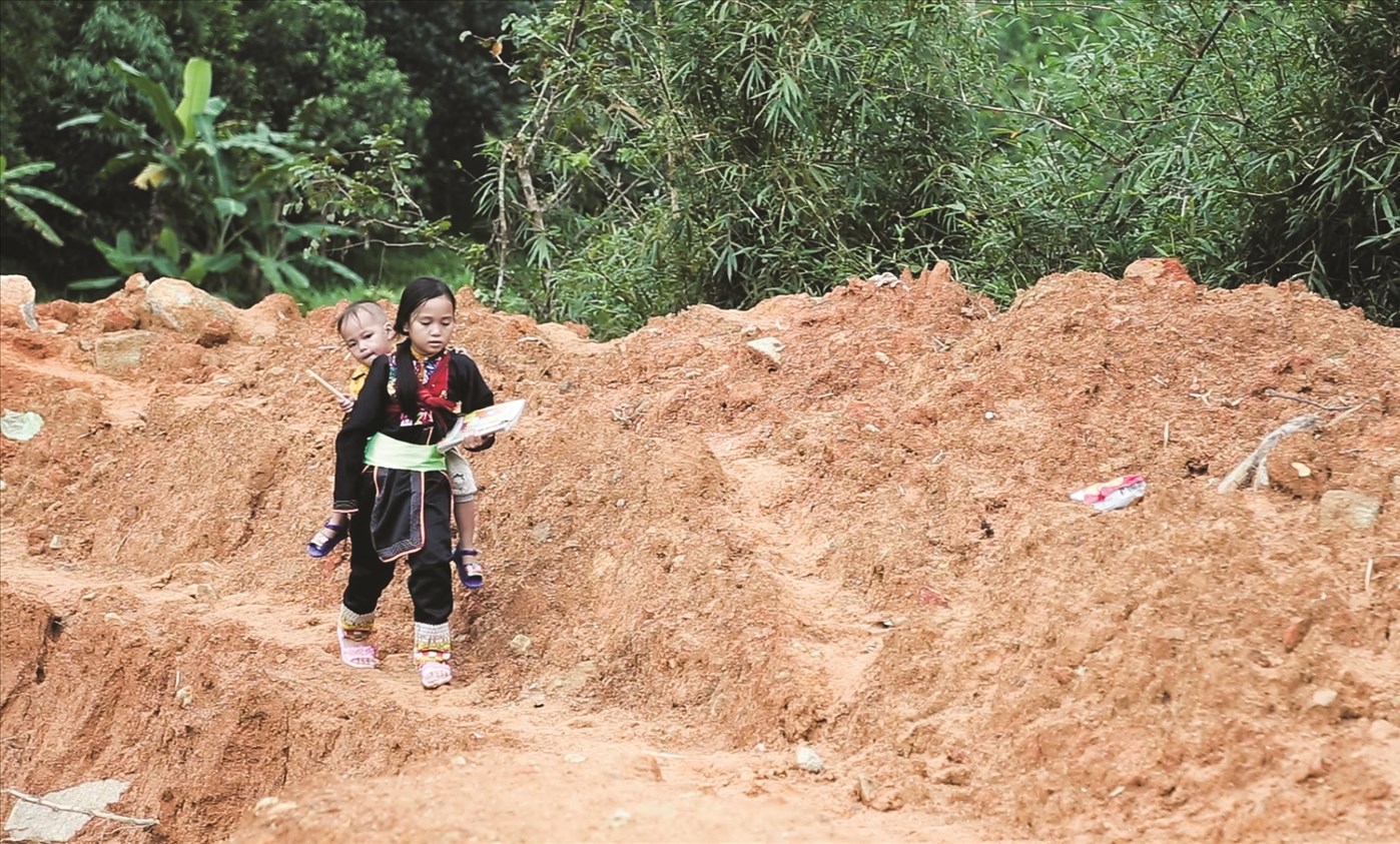 Lễ Tuyên dương là động lực tiếp sức đường đến ước mơ cho HSSVTN DTTS. Ảnh minh họa