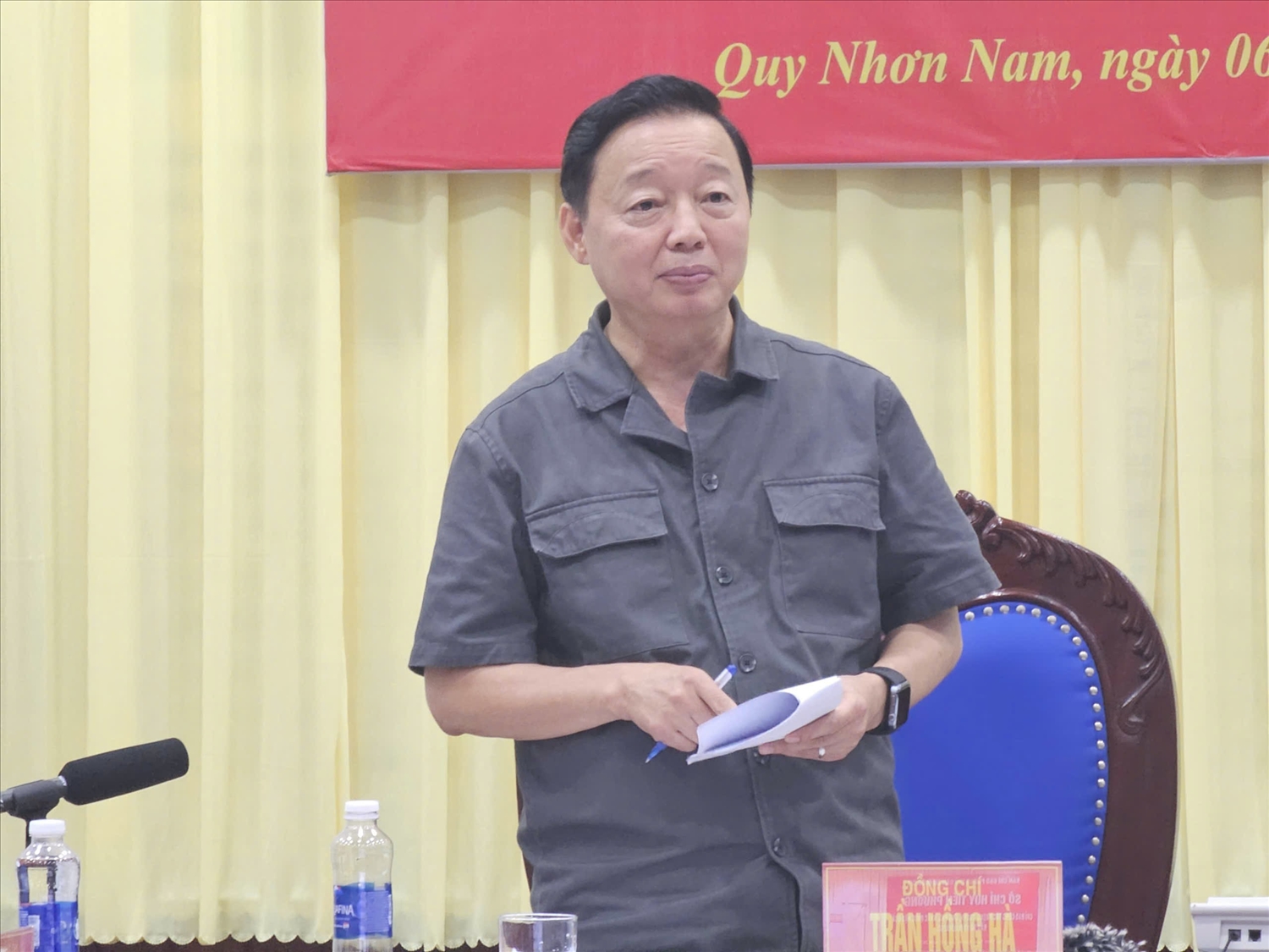 Phó Thủ tướng Trần Hồng Hà phát biểu chỉ đạo tại cuộc họp. (Ảnh Quý Quý)