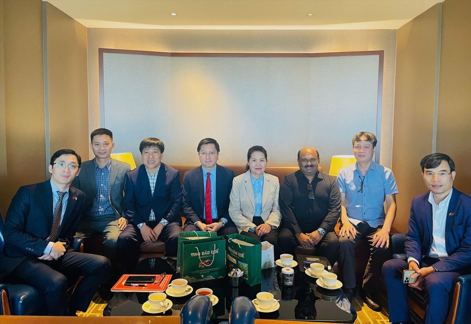 Đoàn công tác của tỉnh Lai Châu gặp gỡ, giới thiệu sản phẩm với các doanh nghiệp Ấn Độ hồi tháng 2/2025