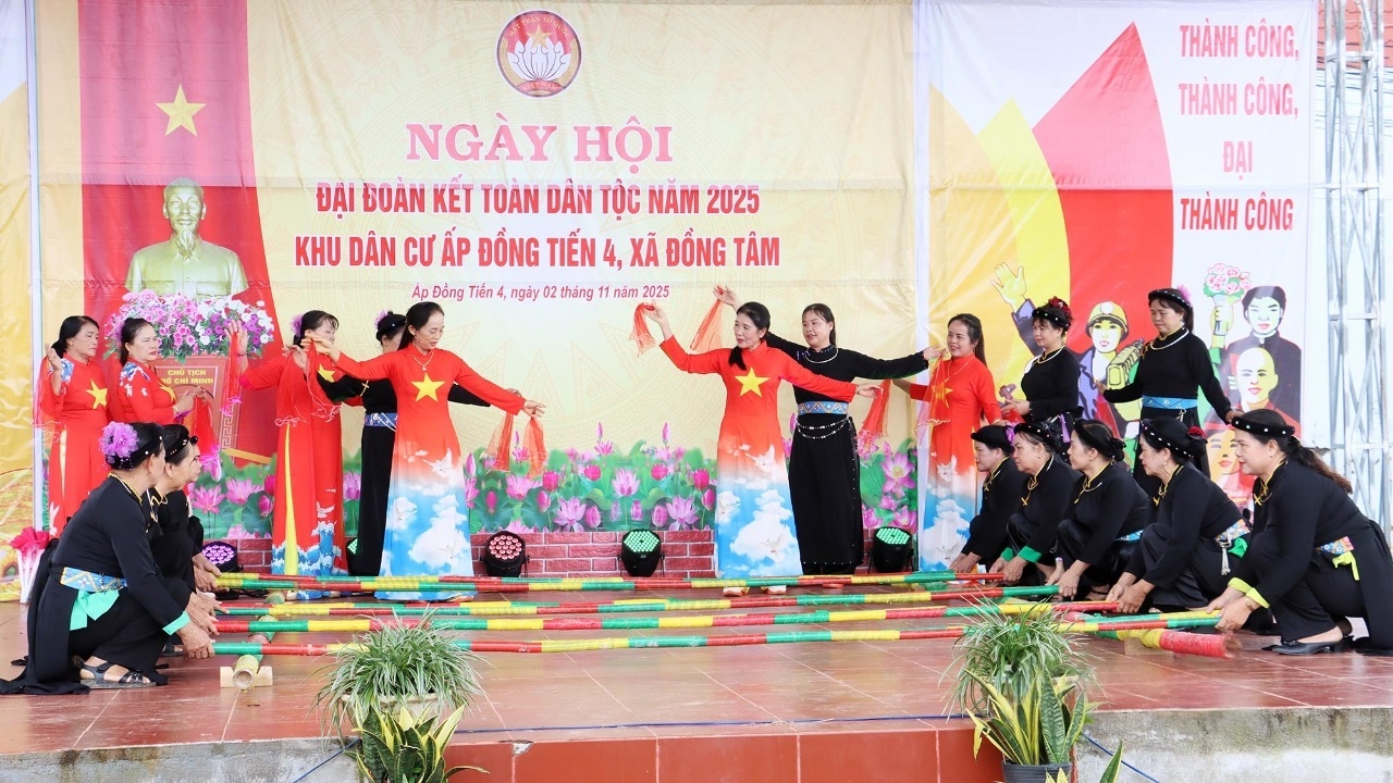 Ngày hội Đại đoàn kết toàn dân tộc tại khu dân cư tại xã Đồng Tâm, tỉnh Đồng Nai.