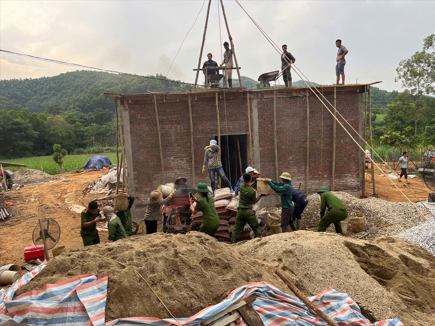 Tỉnh Tuyên Quang đã hoàn thành xóa trên 15 nghìn căn nhà tạm, nhà dột nát 