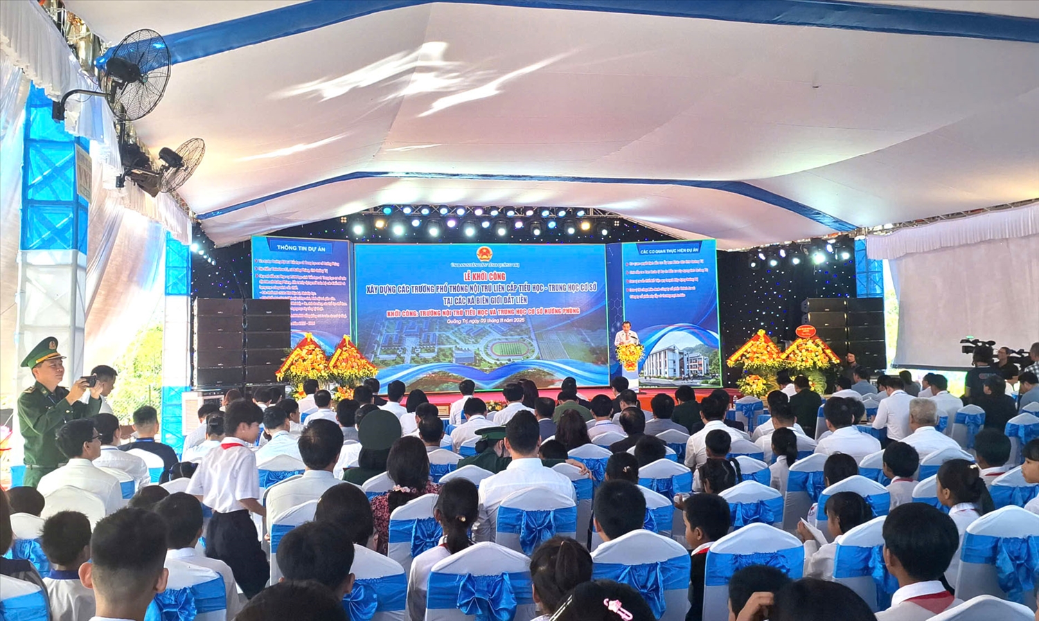 Quang cảnh Lễ khởi công tại điểm Trường nội trú liên cấp xã Hướng Phùng, Quảng Trị. (Ảnh: Phạm Tiến)