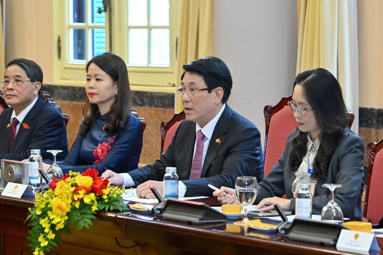 Chủ tịch nước Lương Cường phát biểu tại hội đàm. (Ảnh: Thủy Nguyên) 