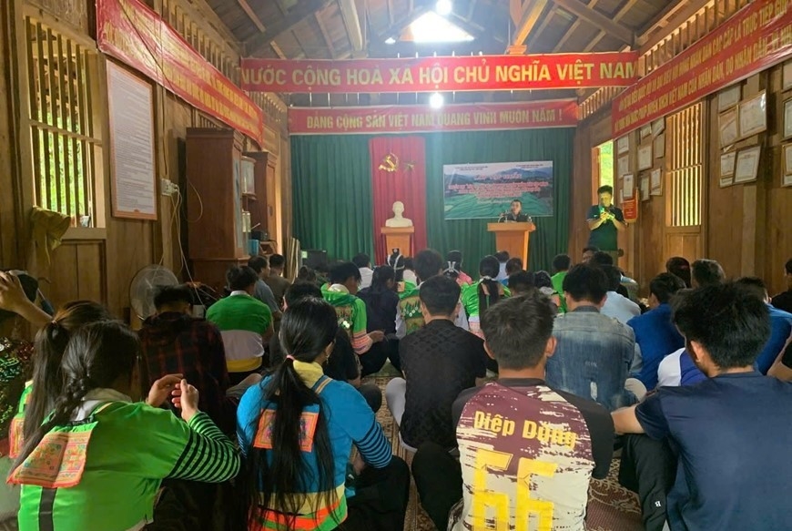 Xã tổ chức các lớp tuyên truyền nâng cao hiểu biết và chấp hành pháp luật cho người dân