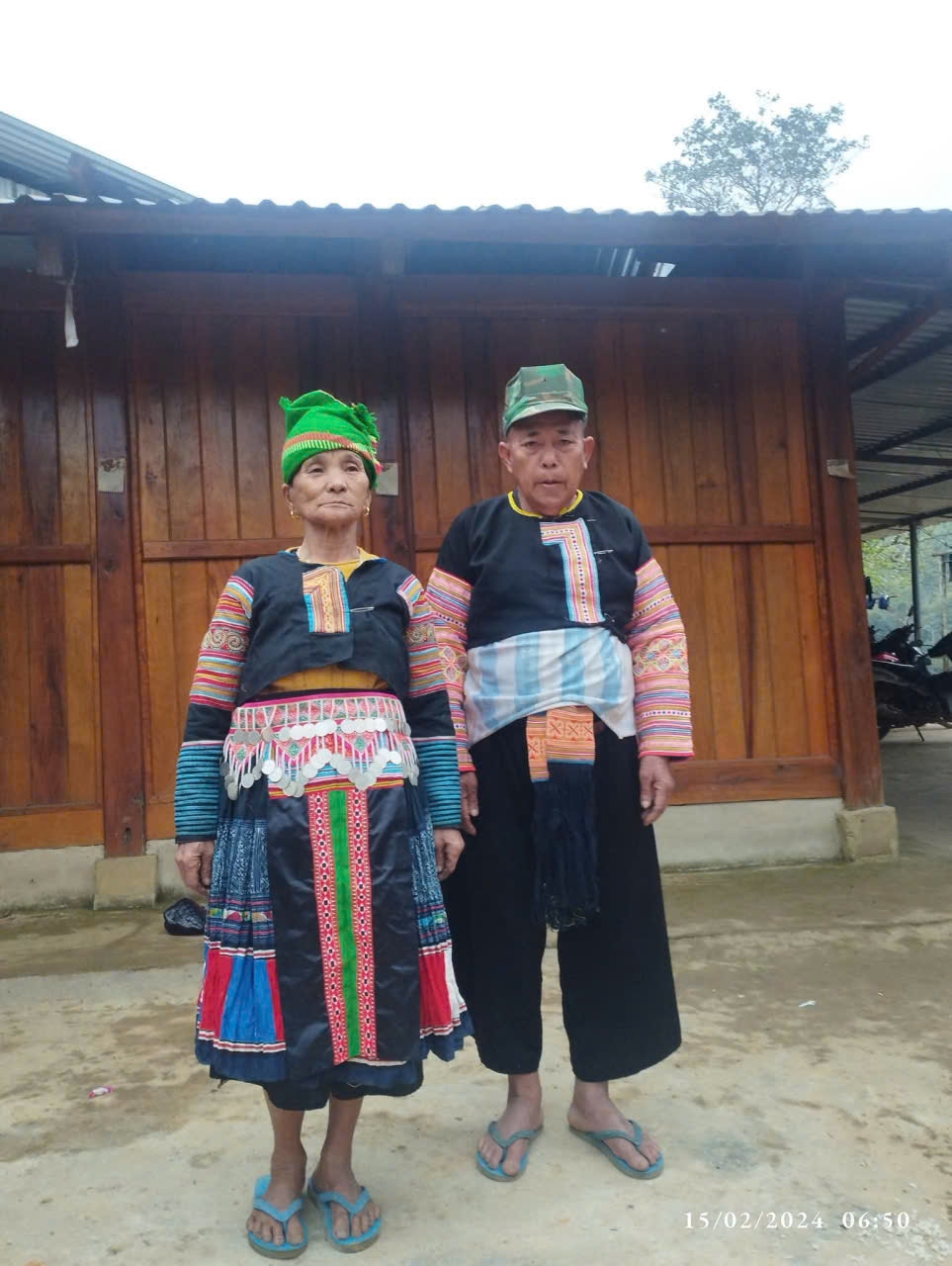 Gia đình ông Thao Văn Sinh A – Người có uy tín bản Ché Lầu luôn gương mẫu trong mọi phong trào ở cơ sở