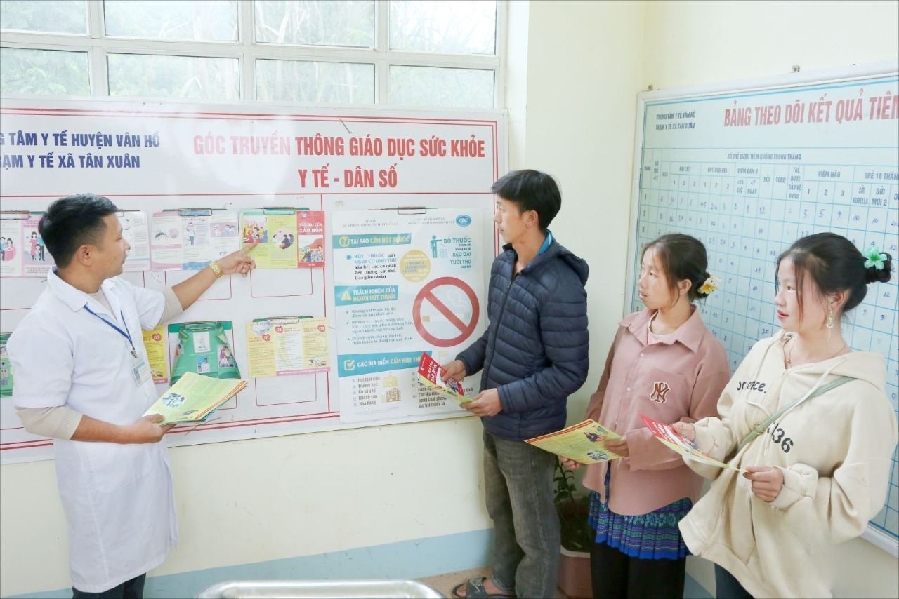 Các sở ngành liên quan và các địa phương tỉnh Sơn La đã và đang tích cực triển khai các hoạt động để giảm thiểu tảo hôn, hôn nhân cận huyết thống trong vùng đồng bào DTTS.