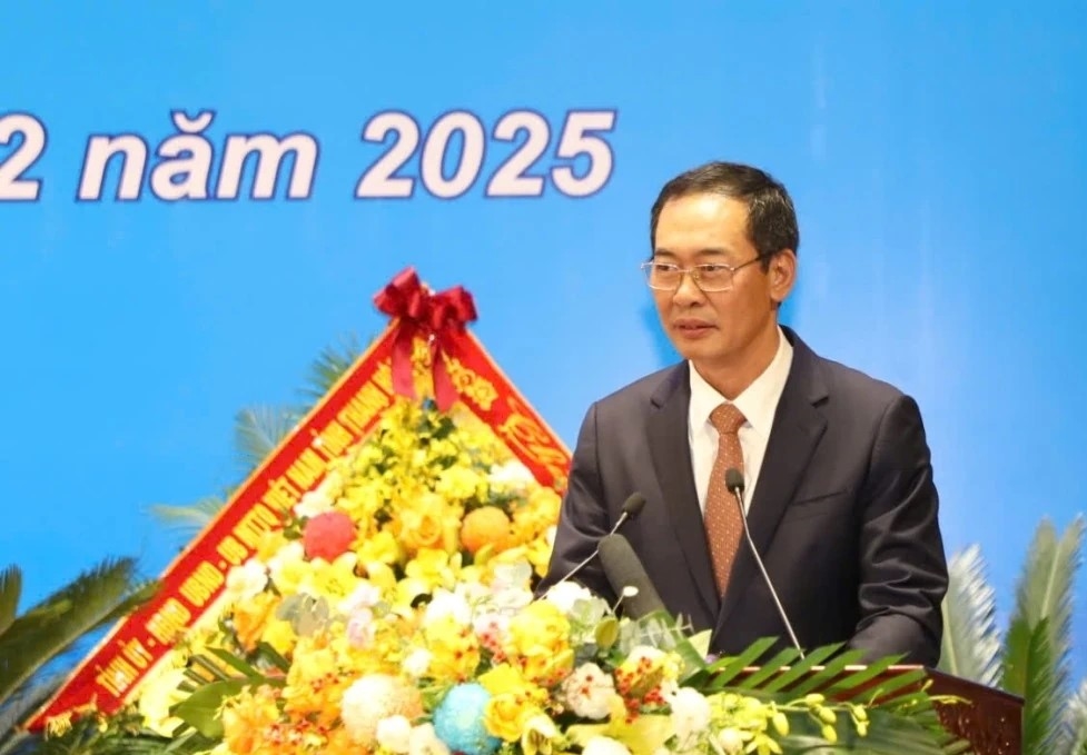 Ông Trịnh Tuấn Sinh, Phó Bí thư Tỉnh ủy, Chủ tịch Ủy ban MTTQ tỉnh Thanh Hóa phát biểu chỉ đạo Đại hội.