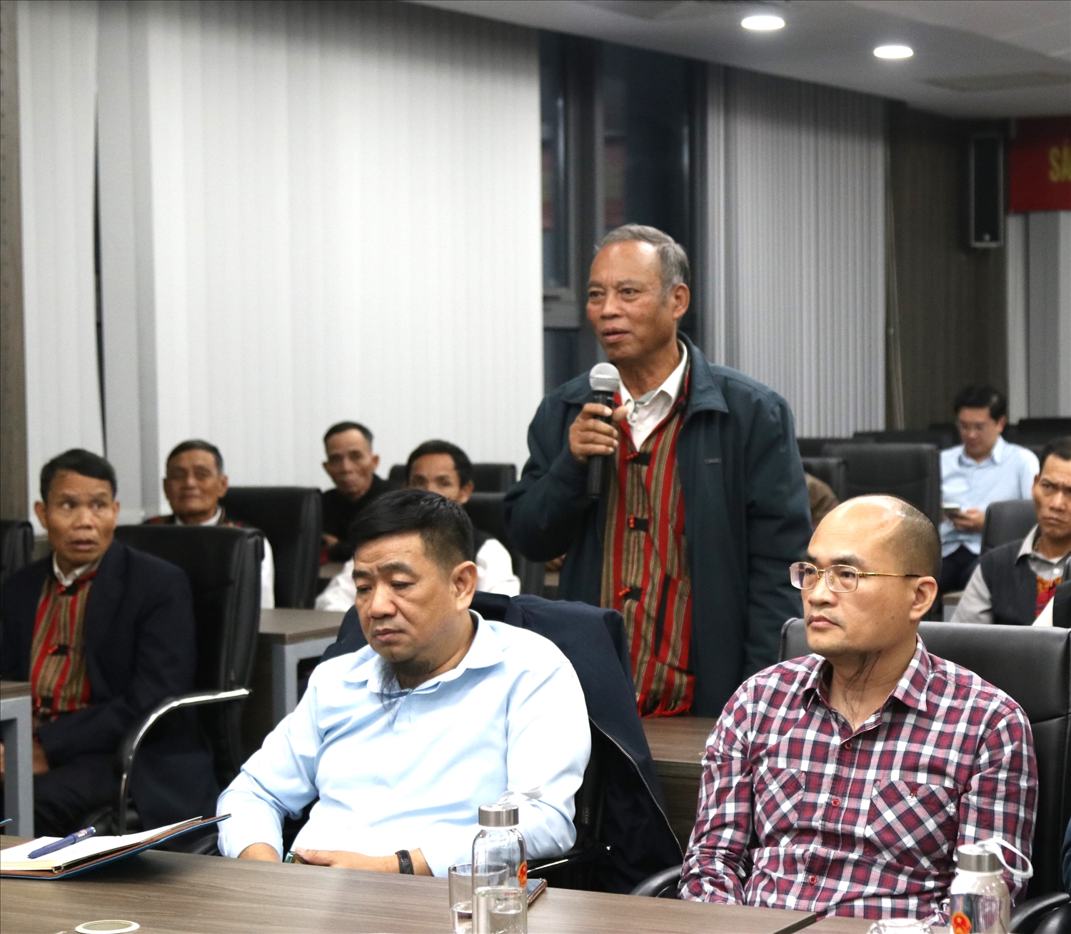 Đại diện Người có uy tín của tỉnh Quảng Trị phát biểu ý kiến tại buổi gặp mặt