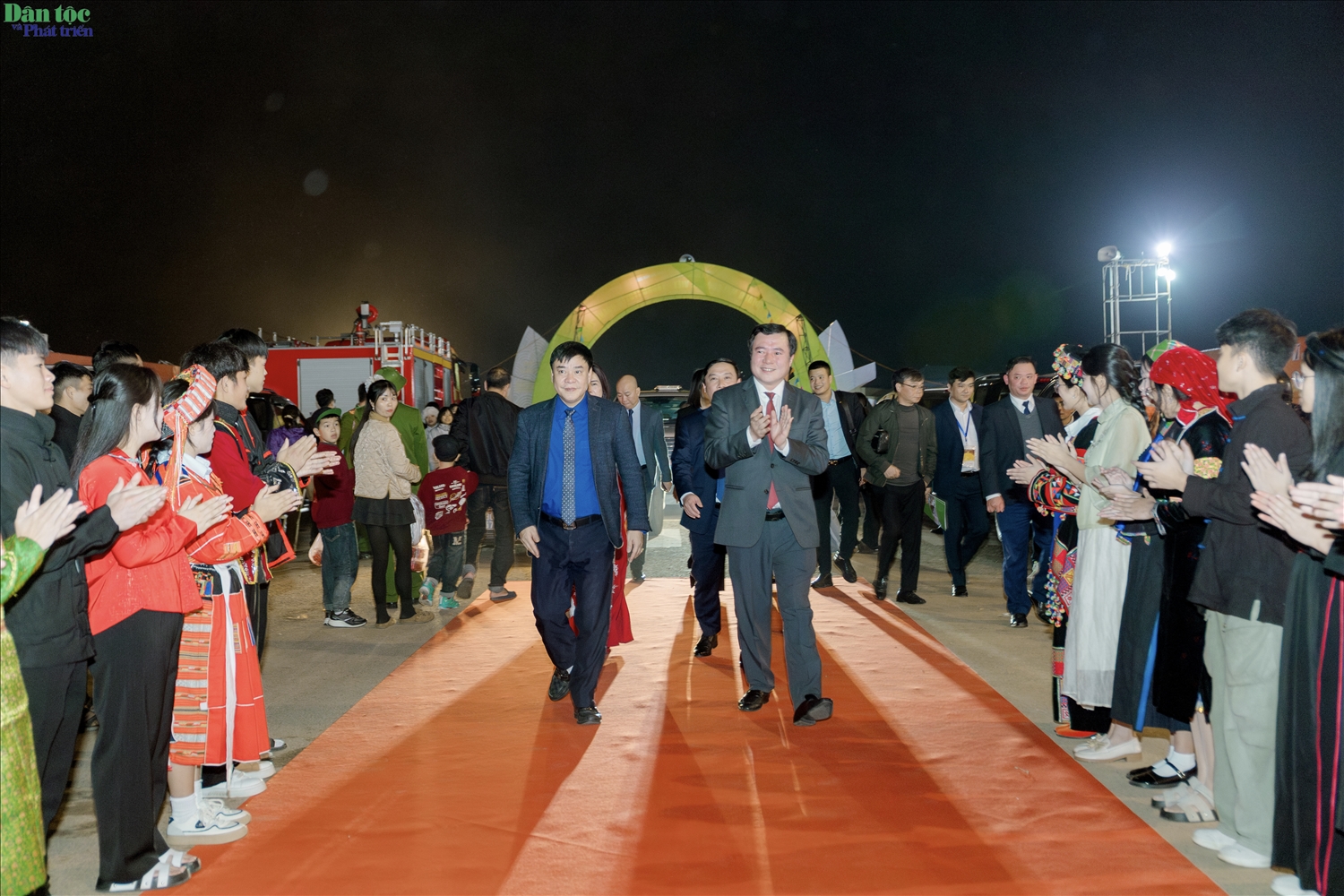 Thứ trưởng Bộ Công Thương Nguyễn Sinh Nhật Tân dự Hội chợ Thương mại Quốc tế Việt – Trung năm 2025 tại tỉnh Tuyên Quang