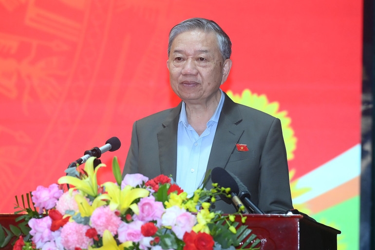 Tổng Bí thư Tô Lâm phát biểu tại hội nghị tiếp xúc cử tri tỉnh Hưng Yên. (Ảnh: Đăng Khoa) 