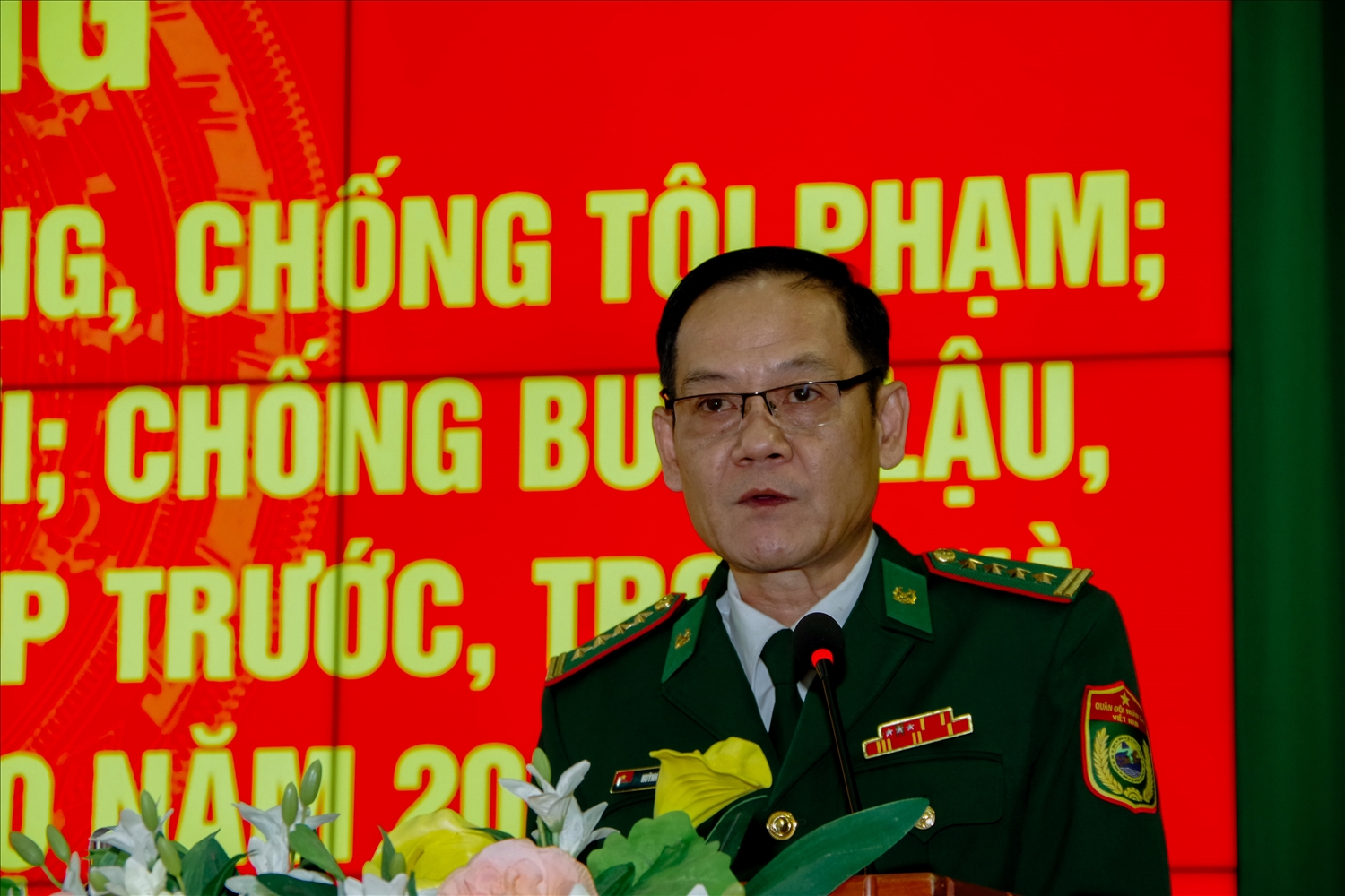 Đại tá Huỳnh Thanh Hùng, Chính ủy BĐBP TP. Cần Thơ phát động tại buổi lễ