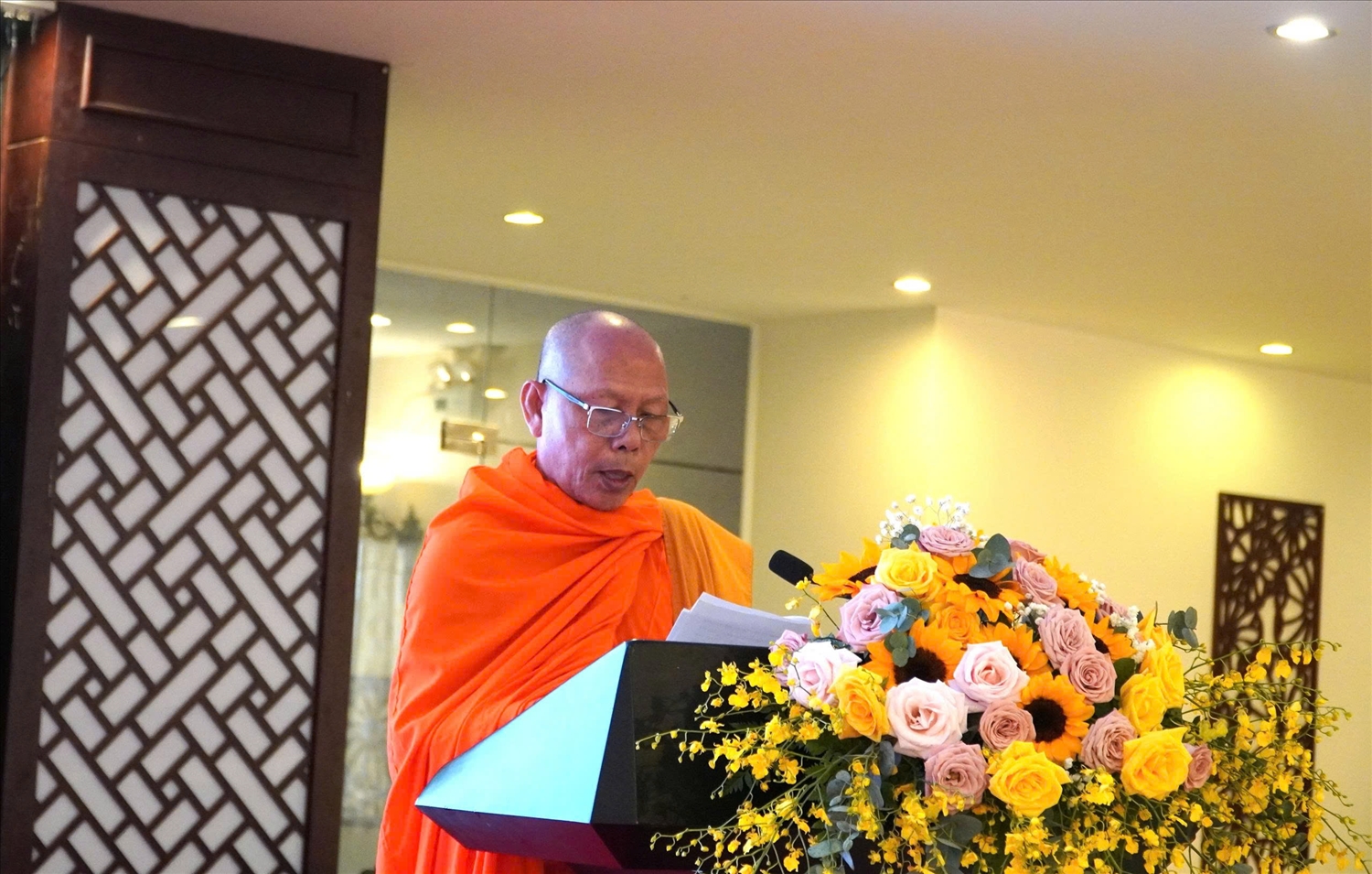 Hòa thượng Danh Đổng nêu nhiều đề xuất thiết thực tại hội nghị