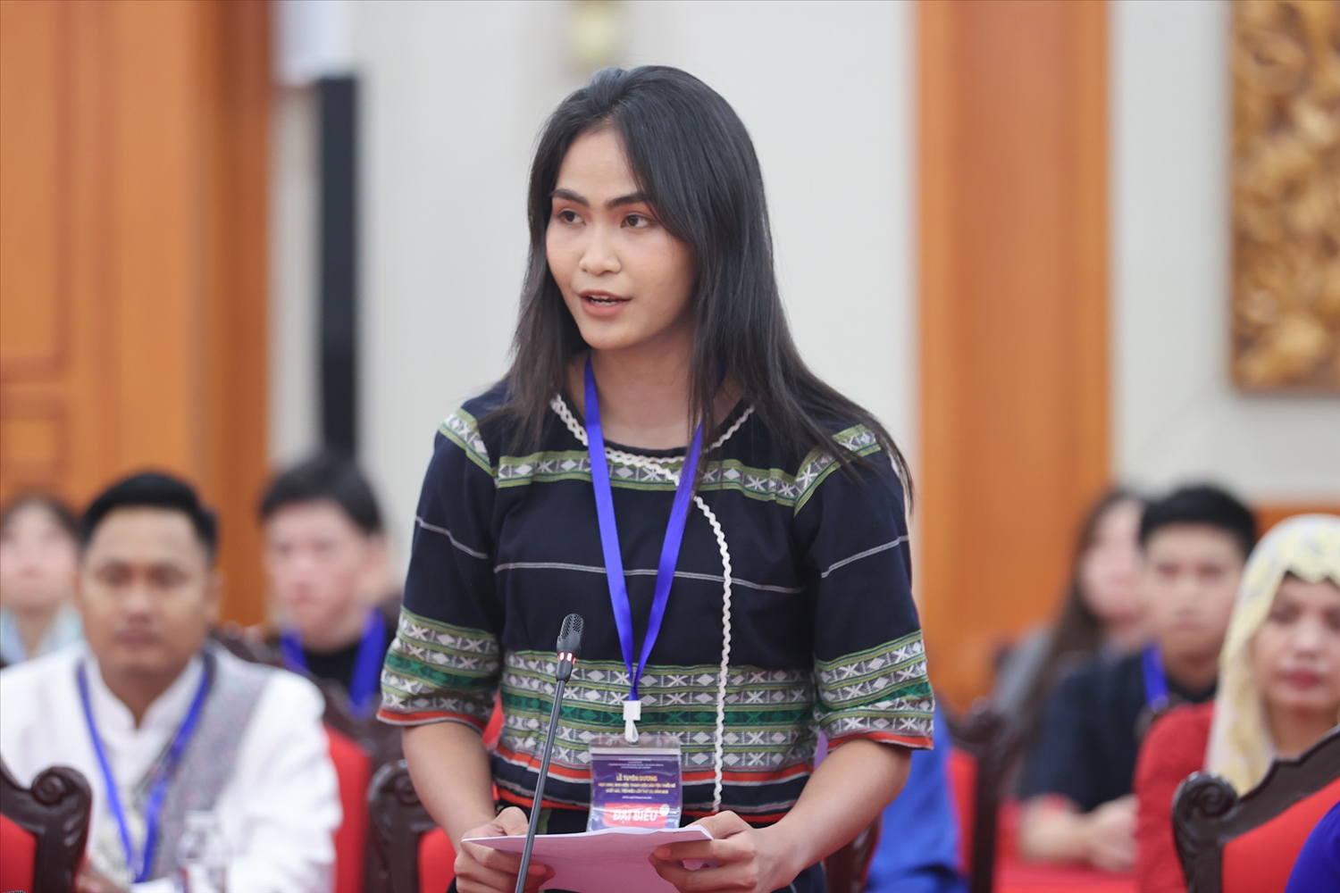 Em Thị Lài chia sẻ tại buổi gặp mặt.