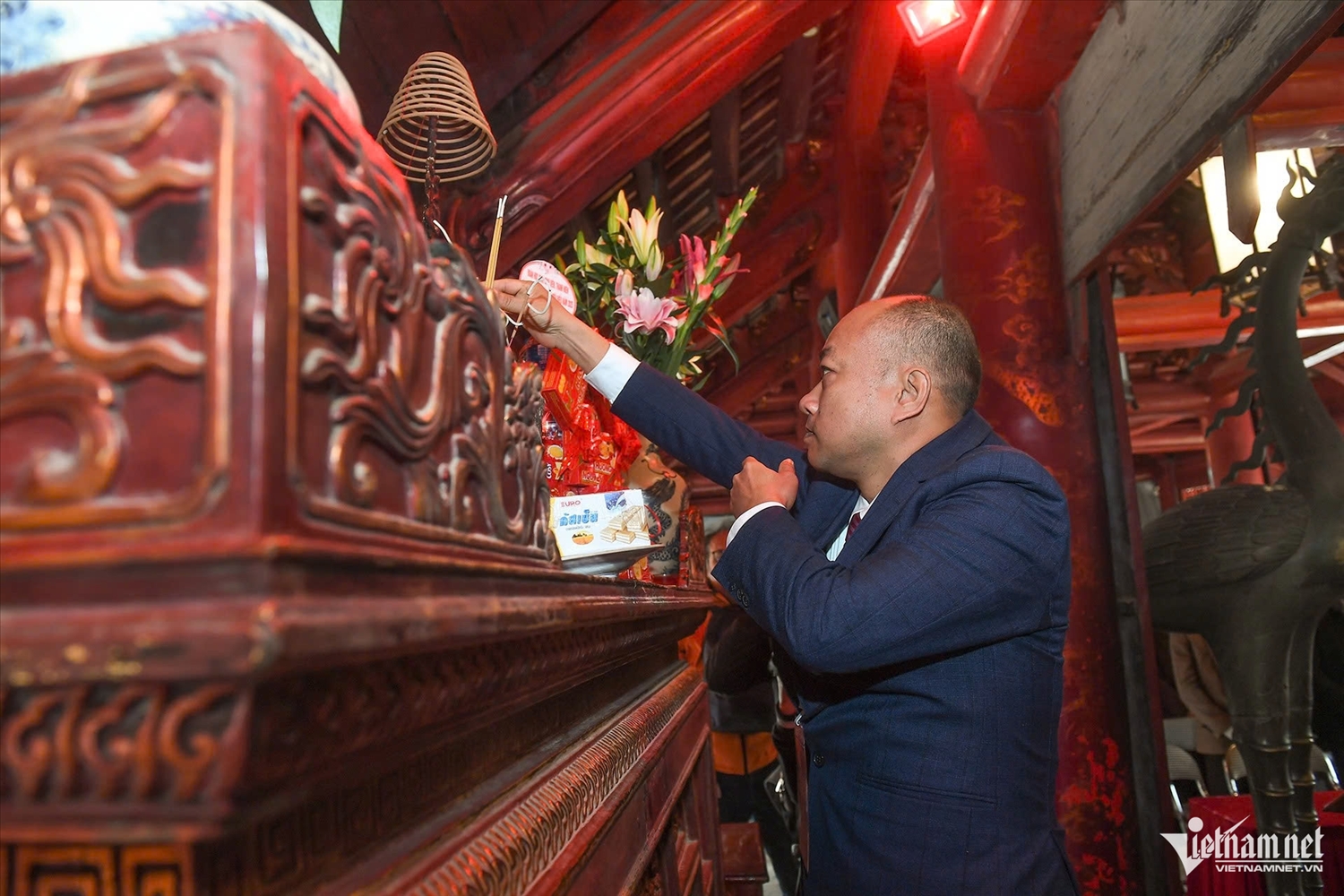 Đoàn học sinh, sinh viên, thanh niên DTTS xuất sắc, tiêu biểu ghi sổ vàng tại Văn Miếu 2